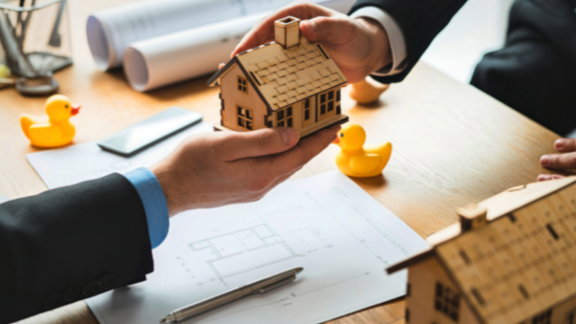 Alex Nabuco dos Santos analisa como a tokenização altera a liquidez de ativos reais.