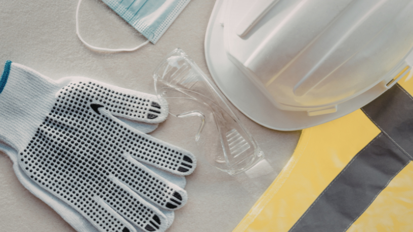 Entenda como Elias Assum Sabbag Junior orienta a segurança do trabalho na indústria, protegendo colaboradores e operações.